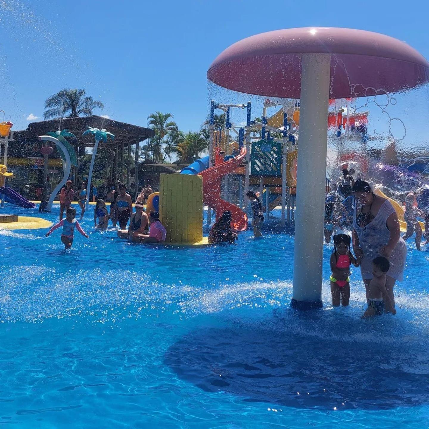 Flat Particular Adeias Das Aguas Park Resort Barra do Piraí المظهر الخارجي الصورة