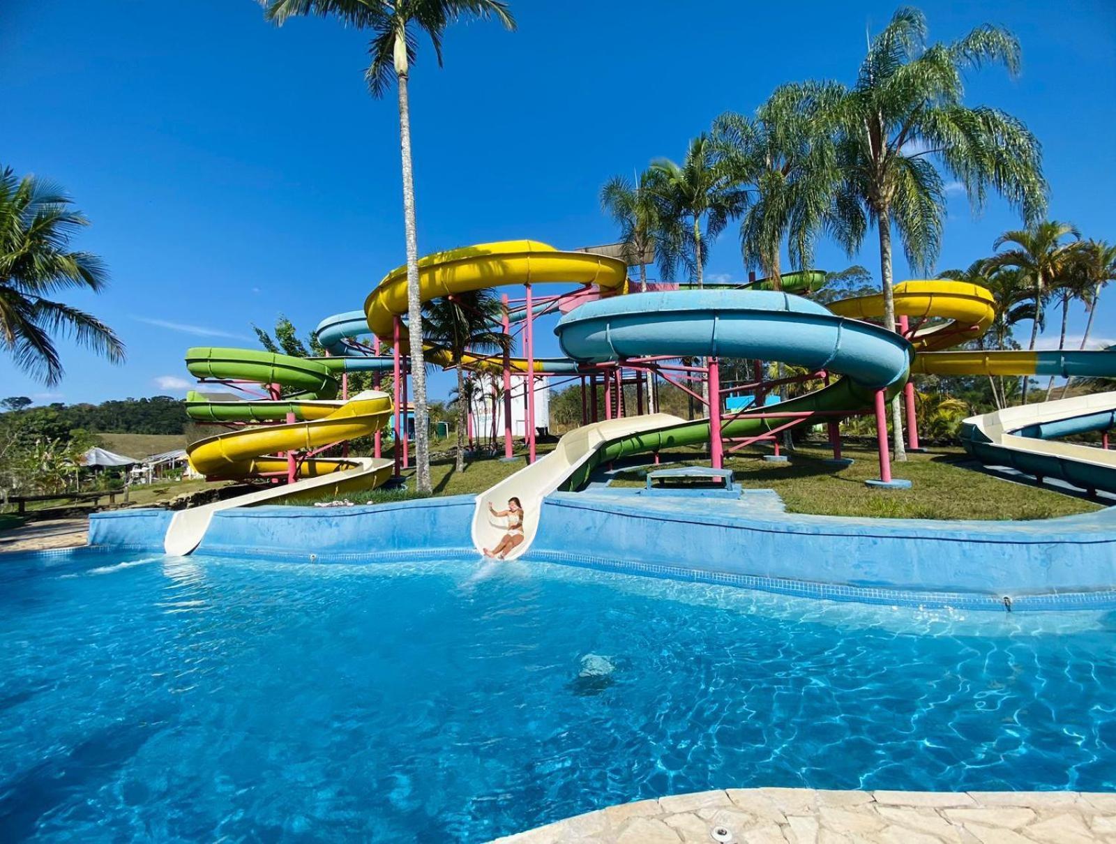 Flat Particular Adeias Das Aguas Park Resort Barra do Piraí المظهر الخارجي الصورة